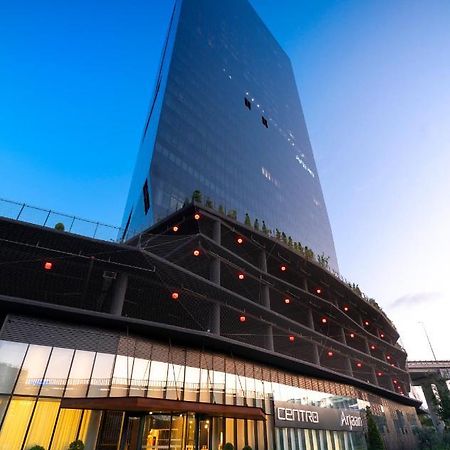Centro Westside By Rotana Hotel Istanbul Bagian luar foto