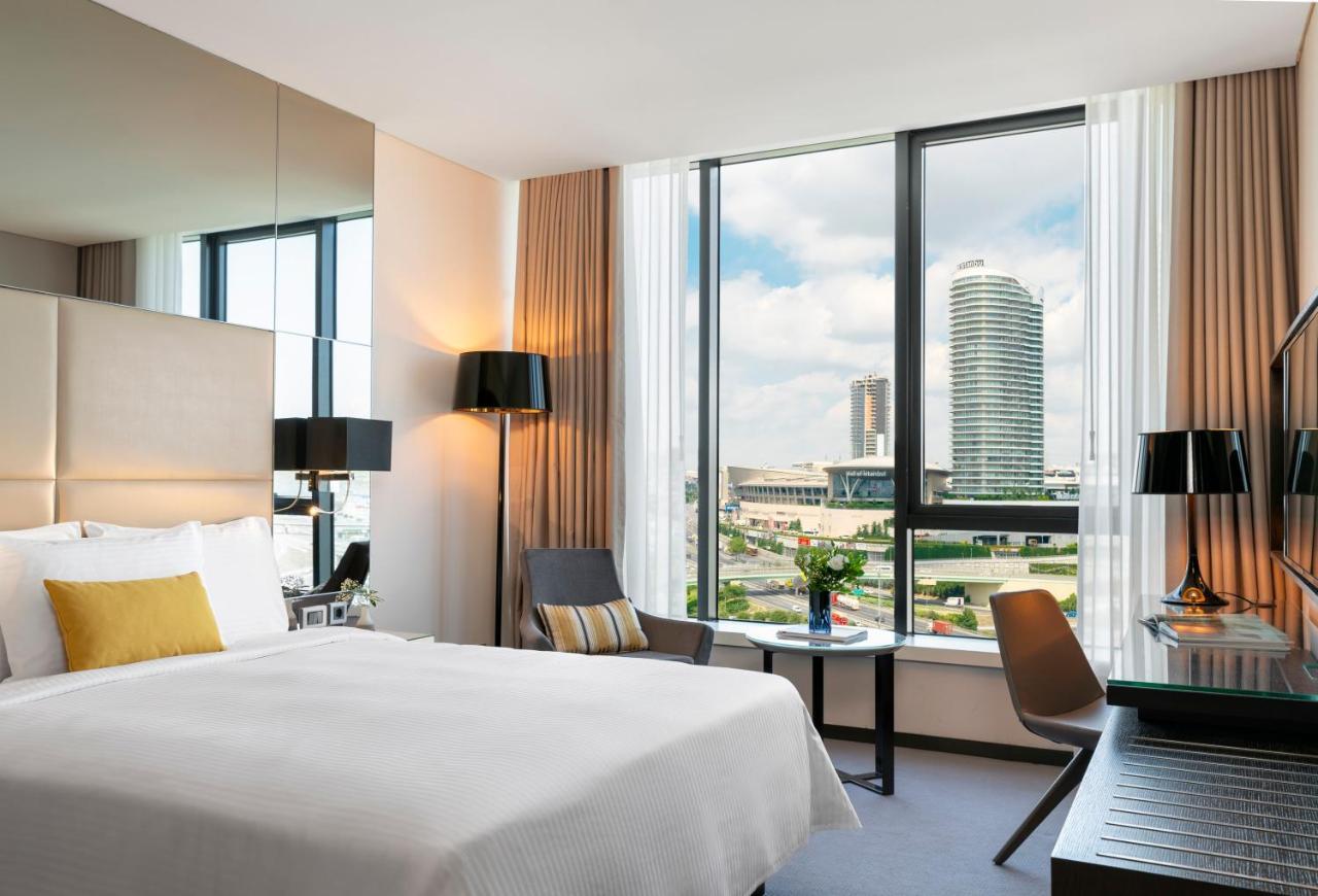 Centro Westside By Rotana Hotel Istanbul Bagian luar foto